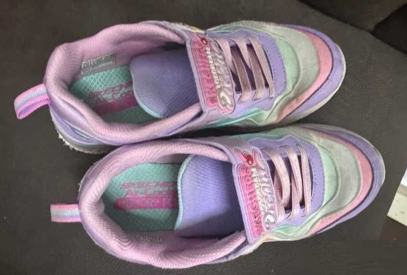 Маратонки Скечърс, ароматизирани, номер 35