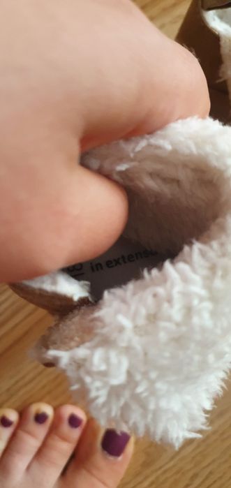 Botosei primii pasi UGG