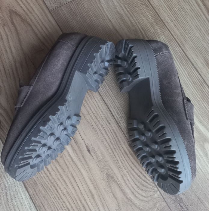 Mocasini piele intoarsa