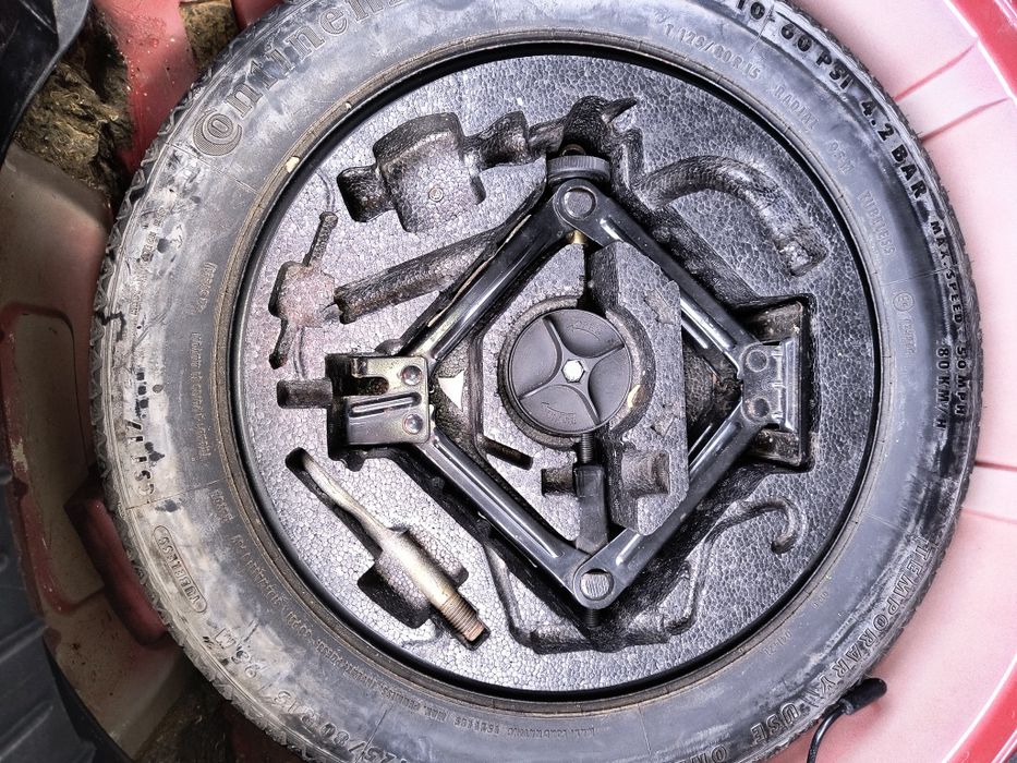 Алфа Ромео 147 1.9 жтд 115 кс на части!