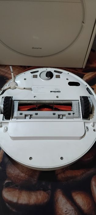 Продам робот пылесос