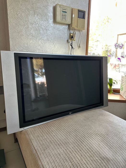 Продам телевизор плазма