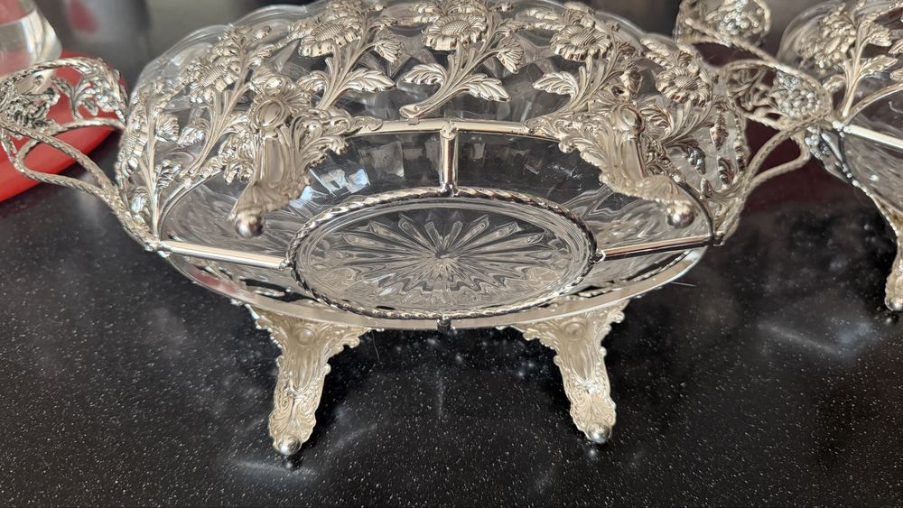 Хрустальные вазы в серебре