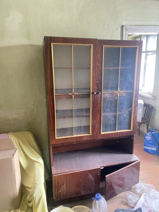Продам шкаф и сервант