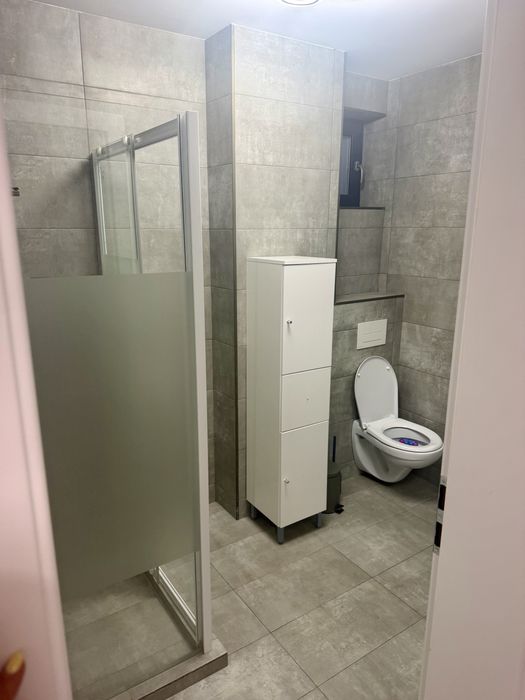 Inchiriez apartament 2 camere bloc nou langa spitalul judetean