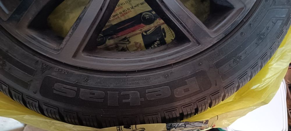 4 броя гуми с джанти спорт пакет -18ки (с датчици]