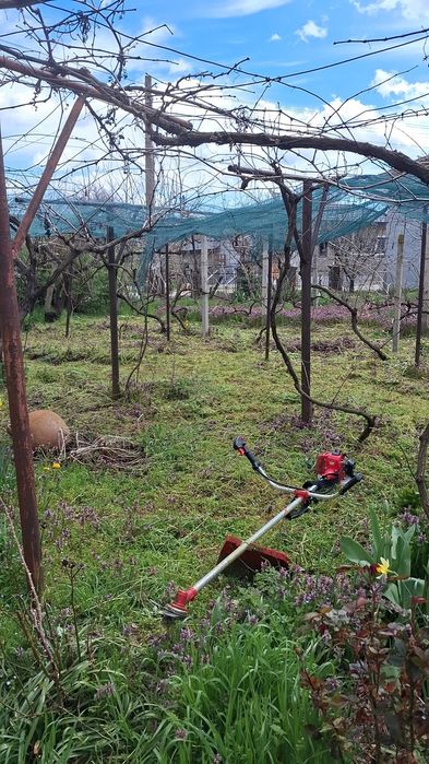 Продавам храсторез за повече инф.0894658626 град търговище