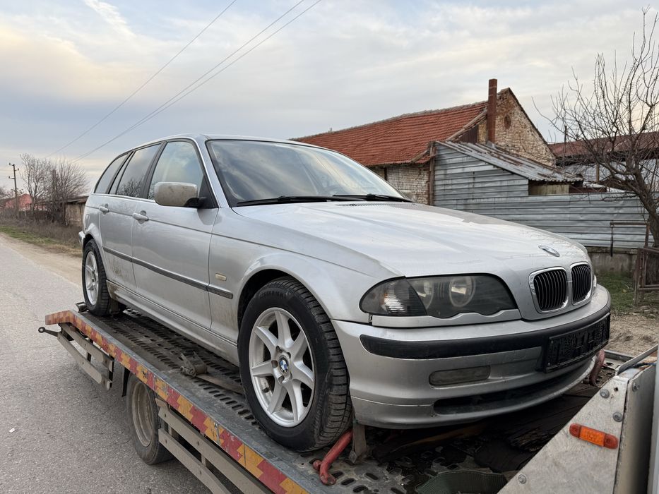 BMW 330xd на части