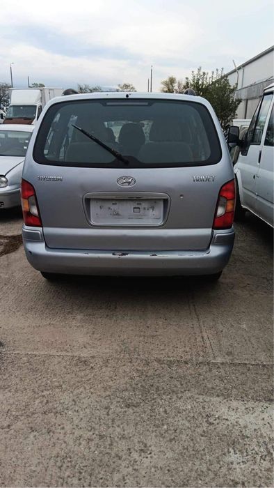 Hyundai Trajet 2.0cdi НА ЧАСТИ!!!