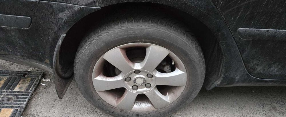 Anvelope iarna Bridgestone 205 55 R16