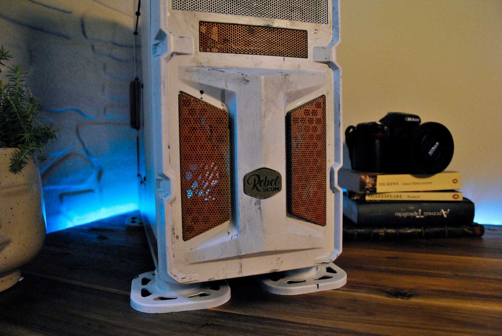 Компютърна кутия Coolermaster със Star wars модификация