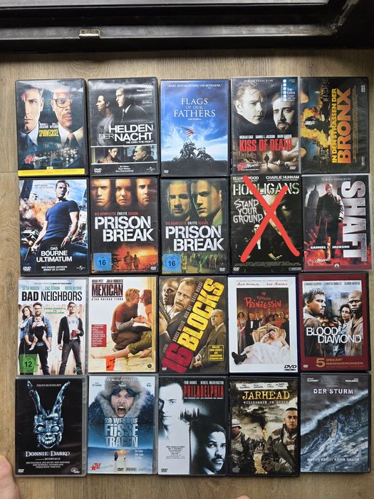 DVD / Blue-ray филми / CD музика