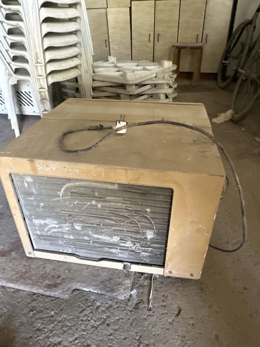 Sotiladi konditsioner ishlayapti yaxshi xolatda