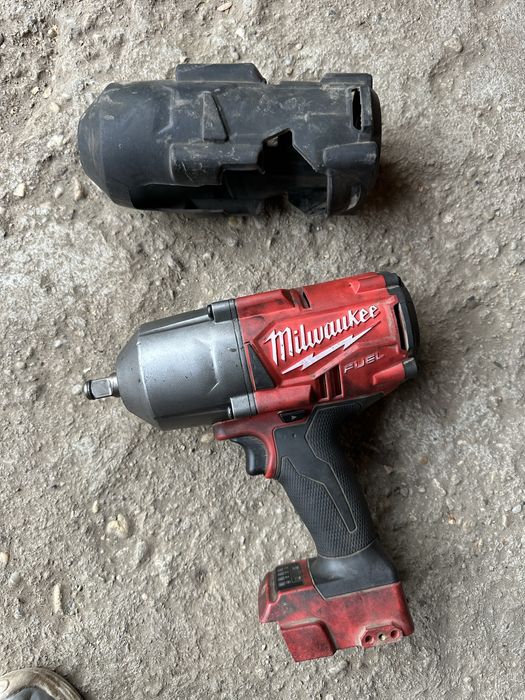 Pistol impact milwaukee