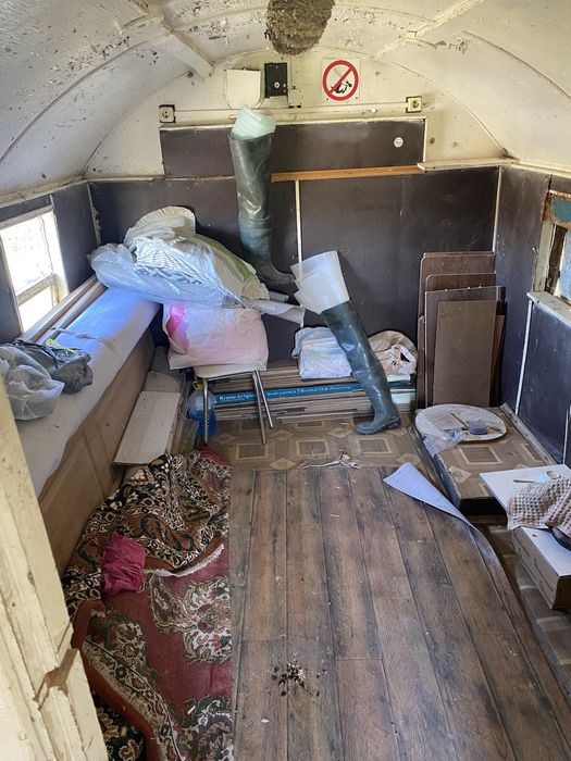 Продается вагрн кунг военный.