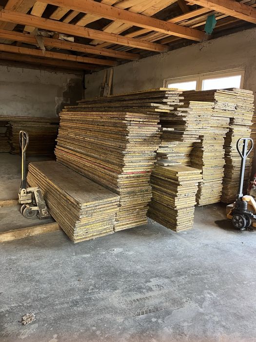 Inchiriez panouri doka