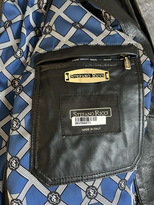 Куртка кожаная новая