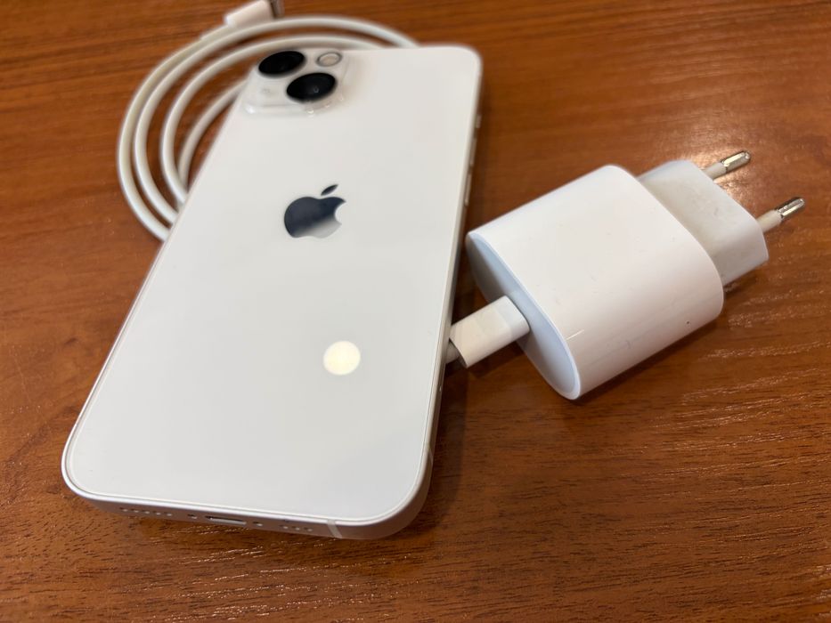 iPhone 13, бял - 128 GB