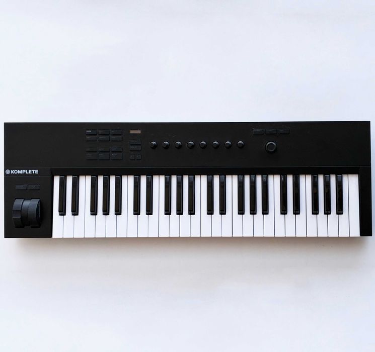 Native Instruments Komplete Kontrol A49 - полный комплект