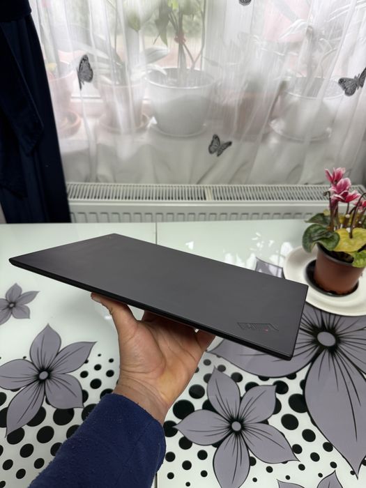 Lenovo Thinkpad X1 Carbon
