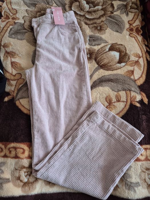 Нов дамски панталон с широки крачоли,38