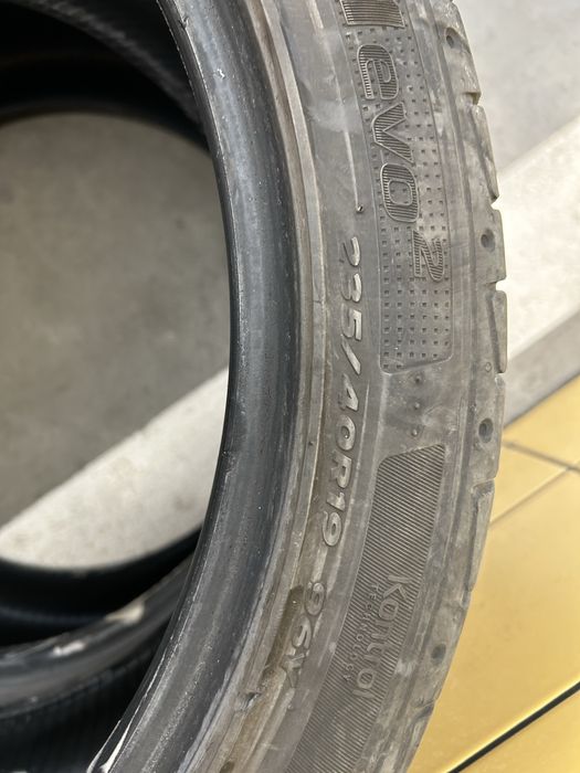 Cauciucuri Hankook Ventus S1evo 235/40 R19