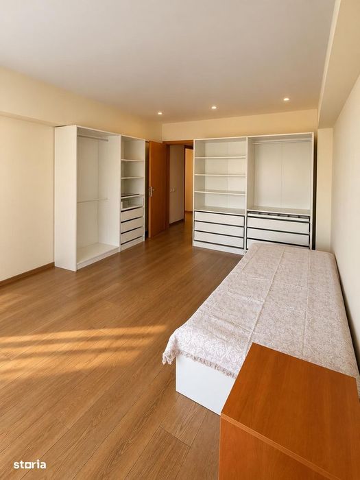 Calea Floreasca , Lux , Nou renovat , 4 camere
