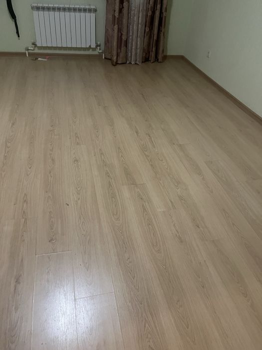 Продается бу ламинат