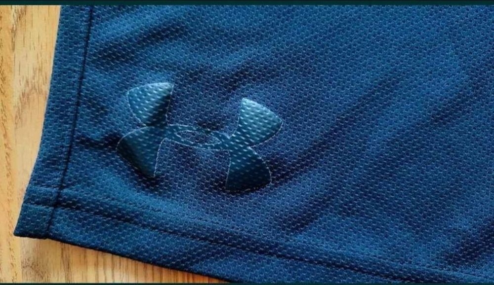 Оригинални къси гащета Under Armour XS