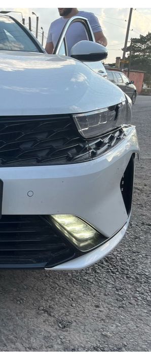 Фара левая перед