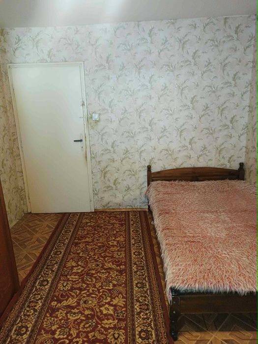 Продавам двустаен апартамент