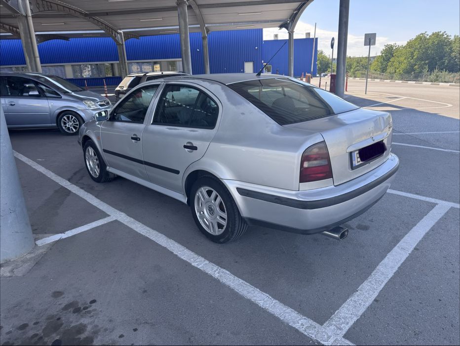 Шкода Октавия 1.9 90 к.с