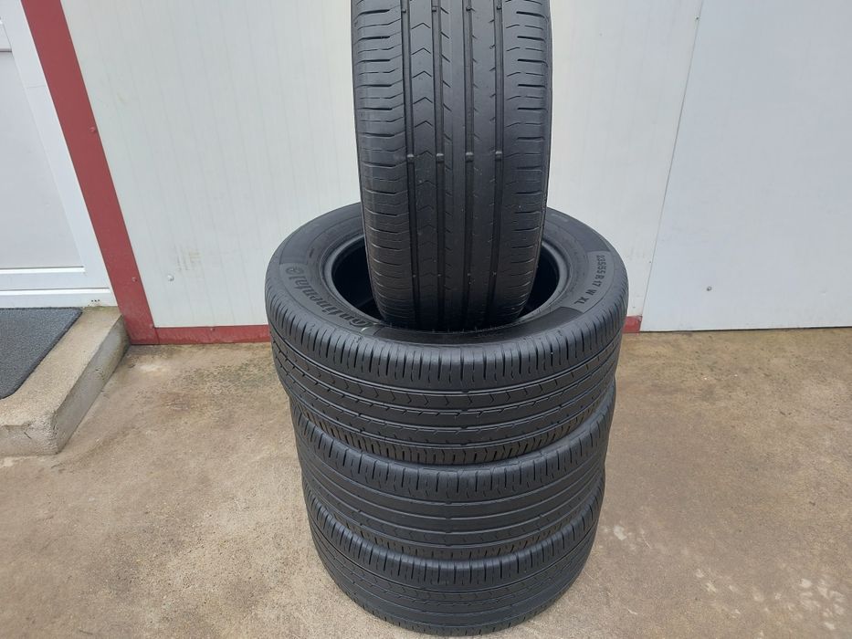 125 lei bucata! Set anvelope vara 235 55 17 Continental