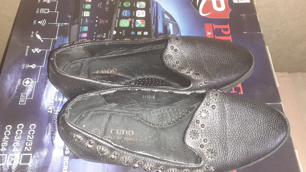 Аёллар макасинкаси