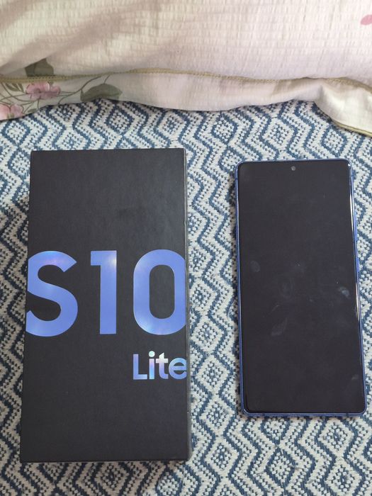 Samsung S10 Lite
