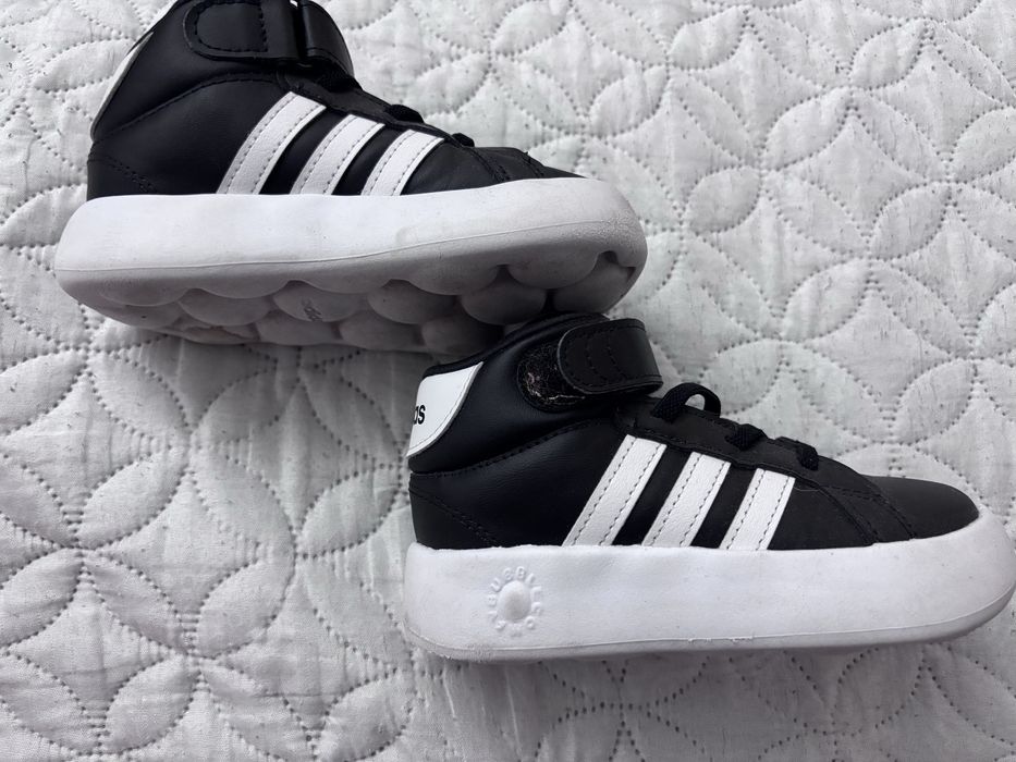 Бебешки и детски дрешки GUESS,ADIDAS