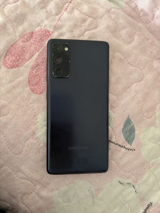 Продам самсунг с20 фе