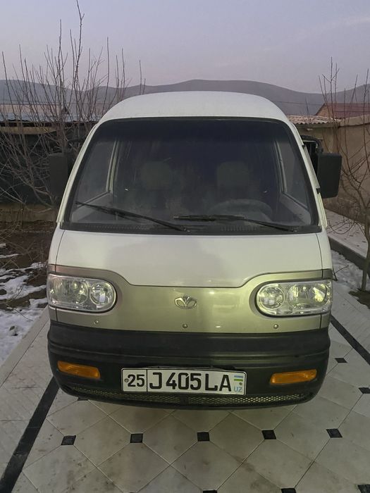 Дамас сотилади