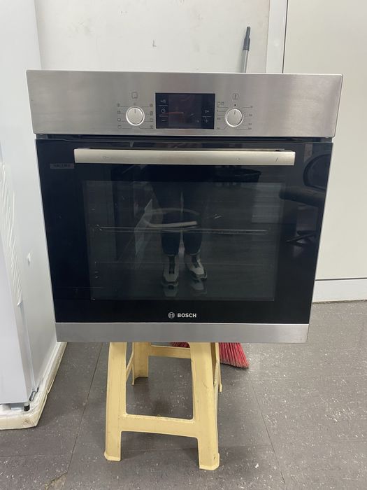Фурна за вграждане Bosch HBA63B152S/6 65 литра