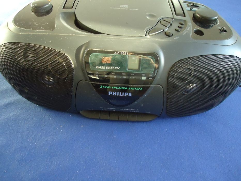 Casetofon vechi de colecție Phillips