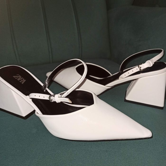 Туфли ZARA новые