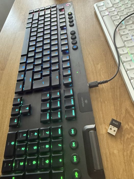 tastatura mecanica gaming logitech g915 wireless