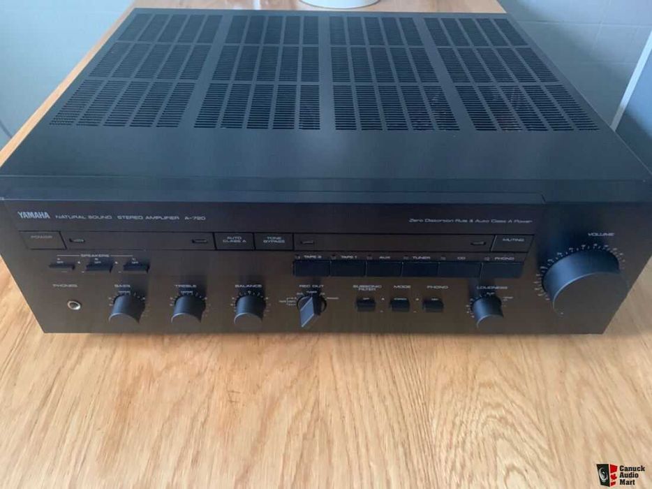 Усилвател YAMAHA A-720 в ТОП състояние!