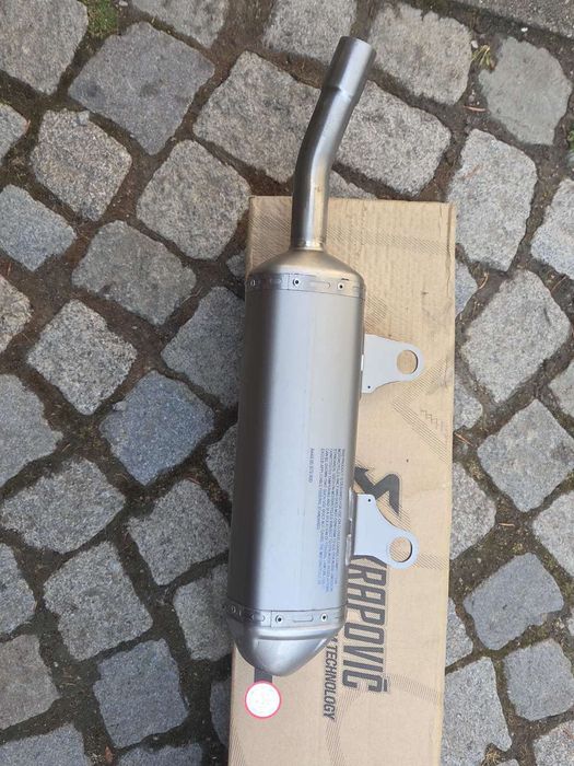 Ауспух akrapovic