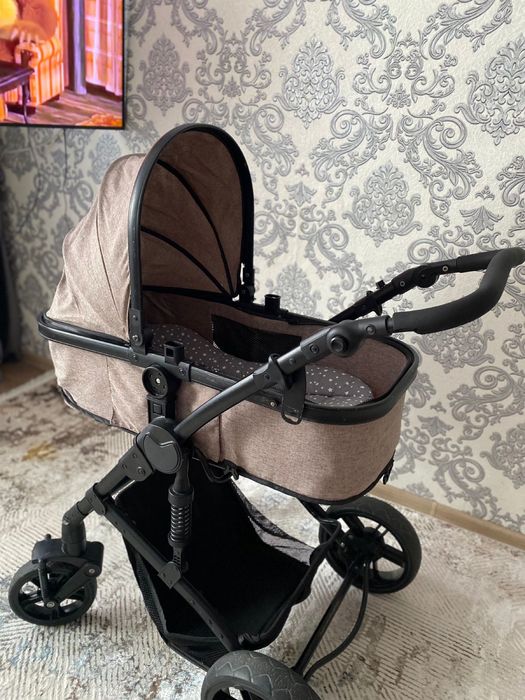 Коляска прогулочная детская