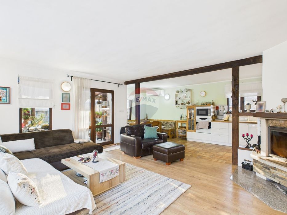 Продава се Къща в Варна, Виница - 260 кв.м за 1332 €/кв.м - Снимка #5