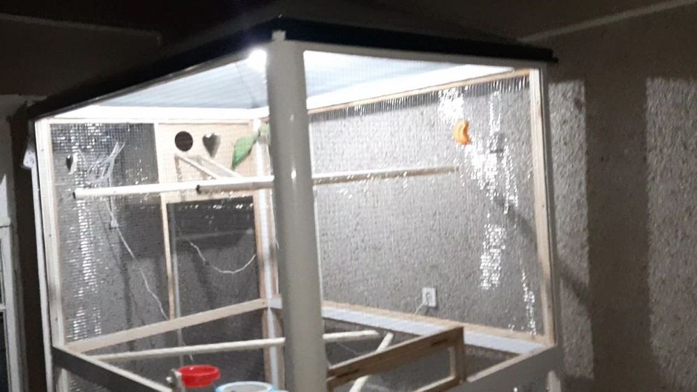 Продается вольер для птиц