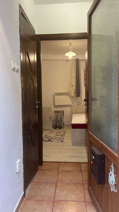 Cameră pentru student/ă– baie proprie, intrare separată – 5 min de UAIC