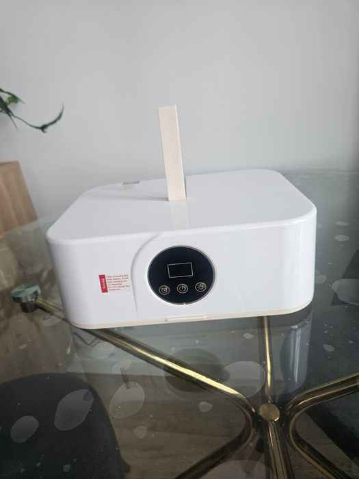 Aparat electric cu aer cald pentru uscare rapida rufe