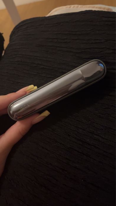 iqos iluma cu pen gri inchis nou!